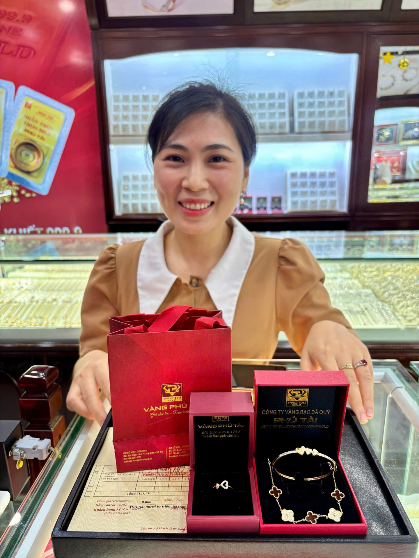 Tin nóng giá vàng sáng 21/1/2026:  Giá vàng leo thang mạnh, lập kỷ lục liên tục